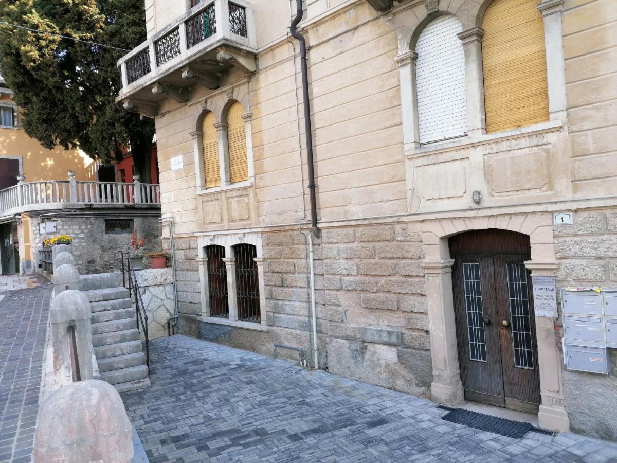 Via XX Settembre 1 Villa Garda  Esterno foto