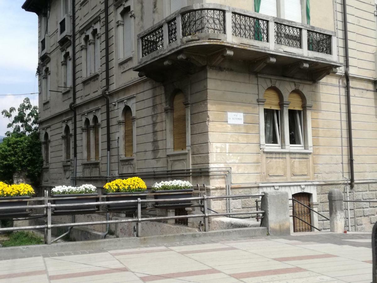Via XX Settembre 1 Villa Garda  Esterno foto